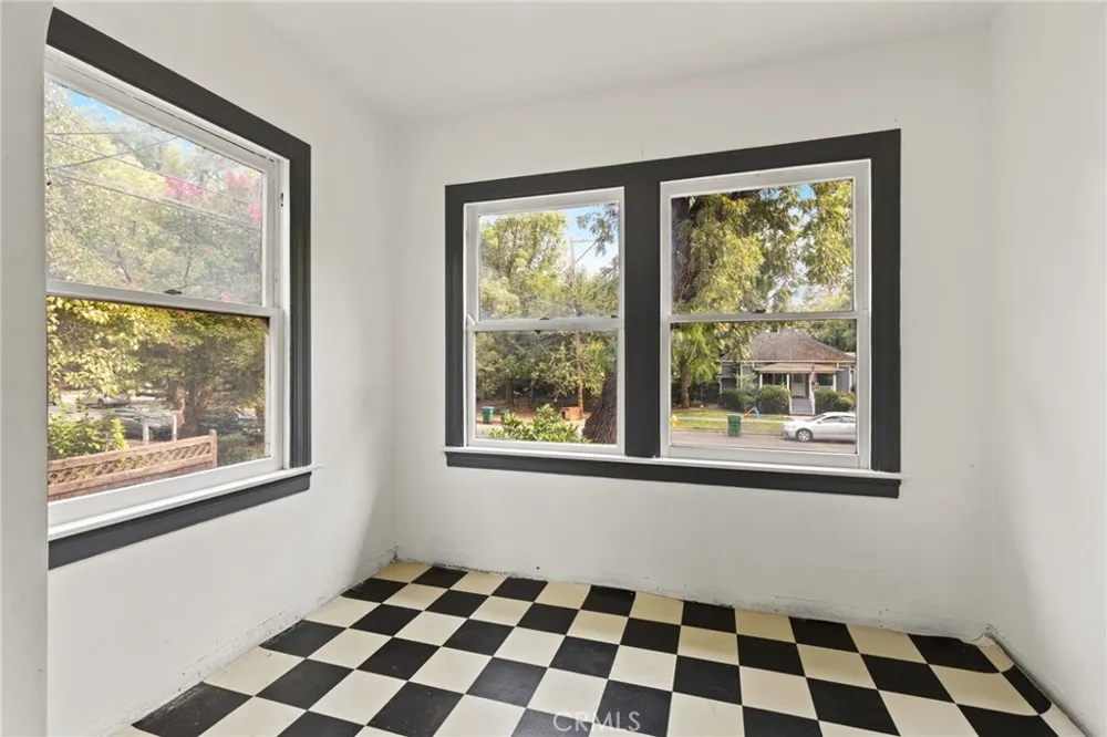 272 E 4th E.  Avenue Chico, CA 95926