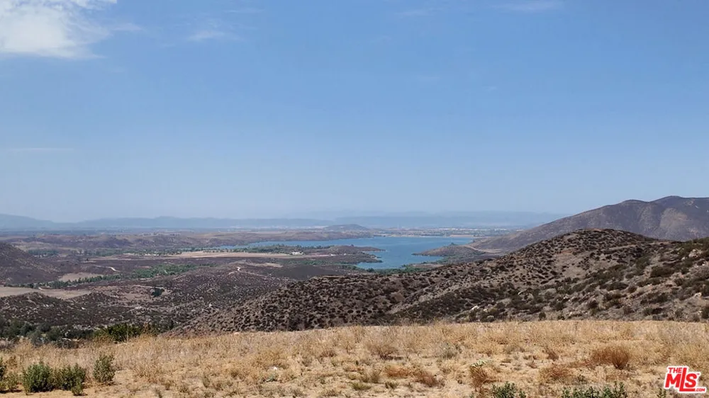 35306 Lake Summit Dr Temecula, CA 92592