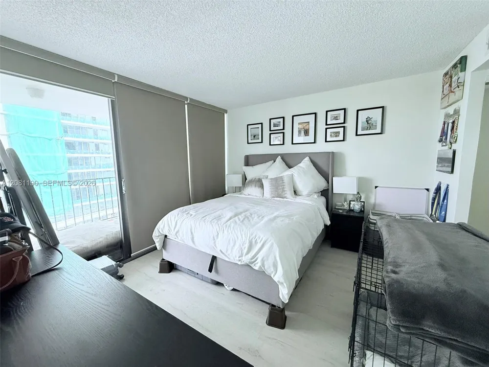 1865 Brickell Ave #A1602 Miami, FL 33129