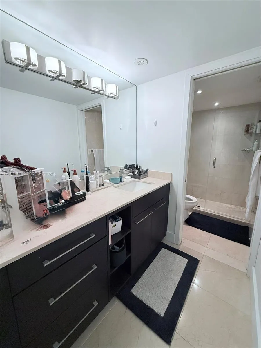 1865 Brickell Ave #A1602 Miami, FL 33129