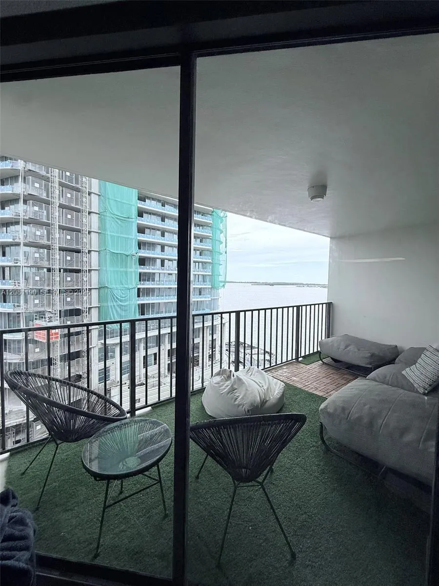1865 Brickell Ave #A1602 Miami, FL 33129