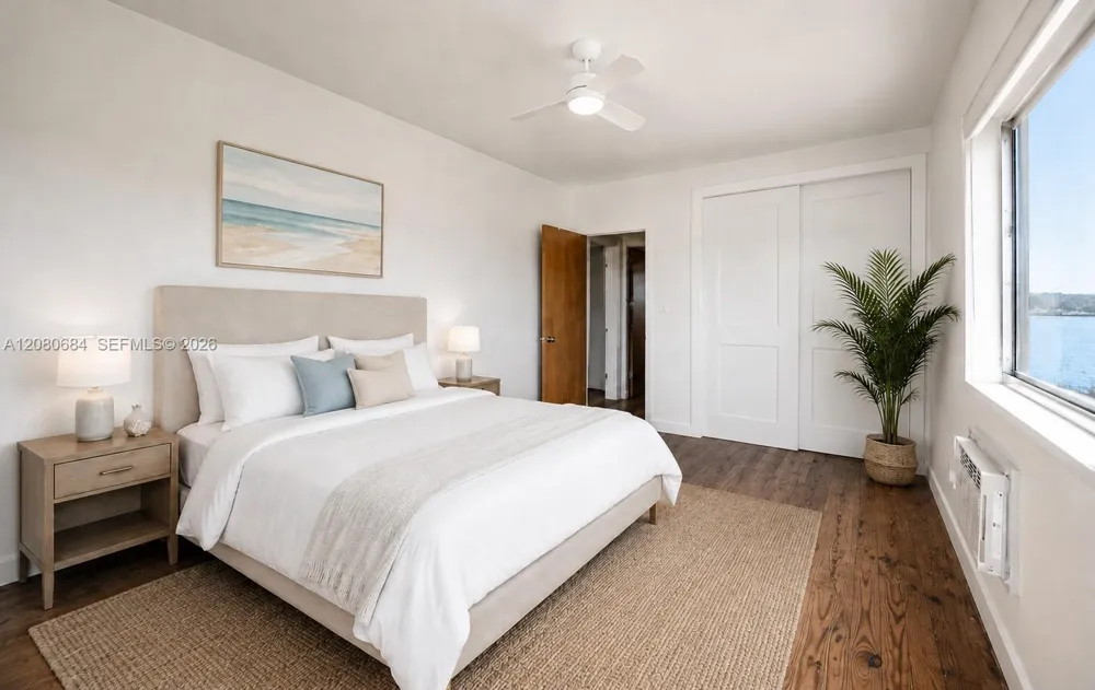 4730 Pine Tree Dr #17 Miami Beach, FL 33140