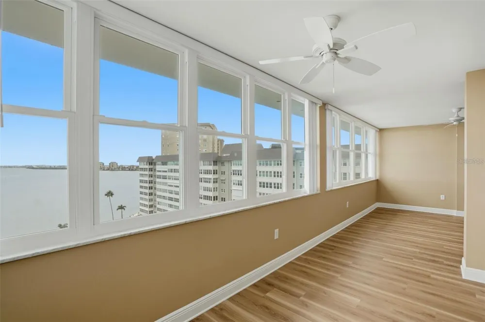 5108 BRITTANY DRIVE S #1006 St Petersburg, FL 33715