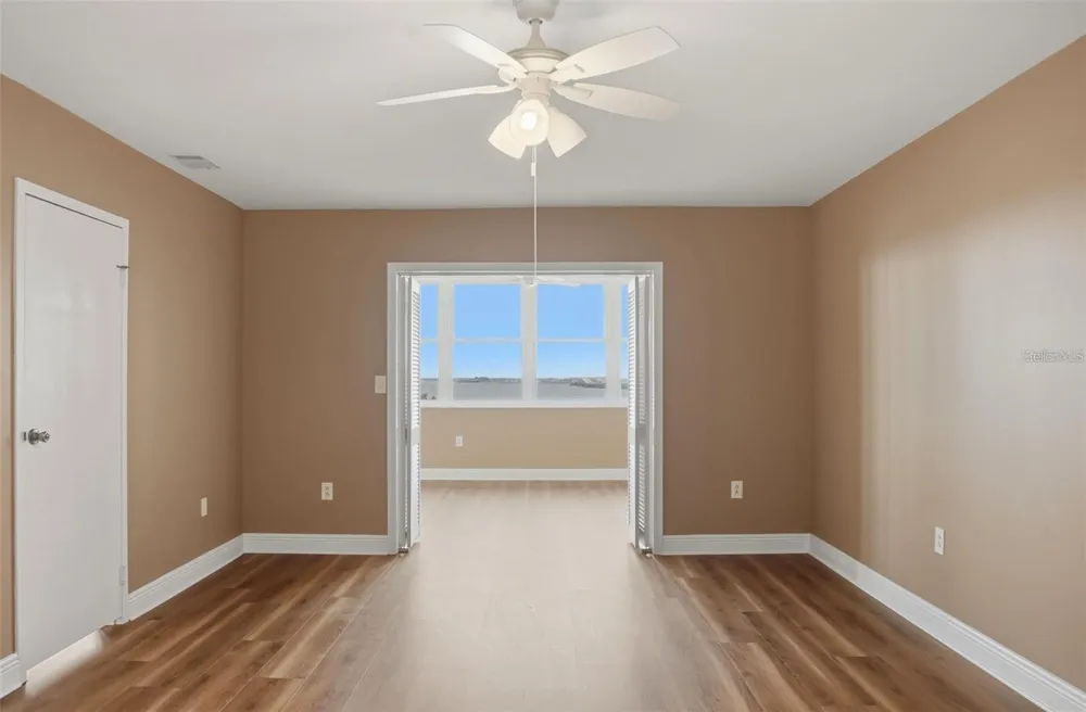 5108 BRITTANY DRIVE S #1006 St Petersburg, FL 33715