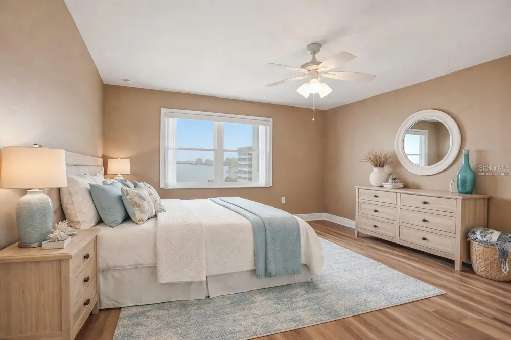 5108 BRITTANY DRIVE S #1006 St Petersburg, FL 33715