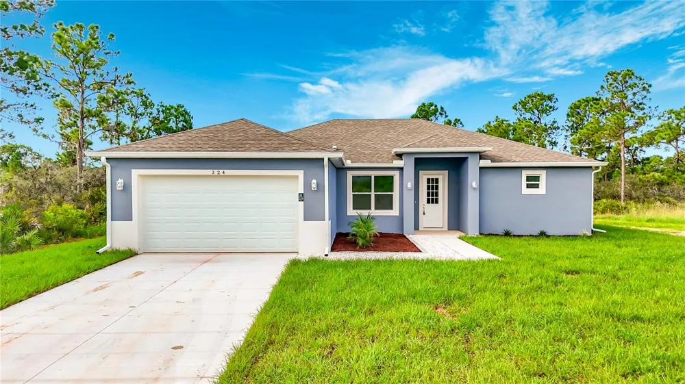 324 CONDOR AVENUE Sebring, FL 33870