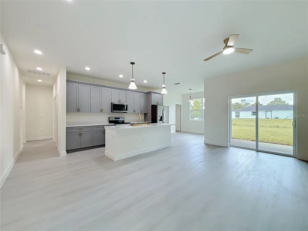 324 CONDOR AVENUE Sebring, FL 33870