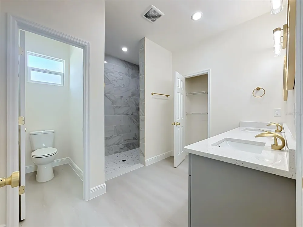 324 CONDOR AVENUE Sebring, FL 33870
