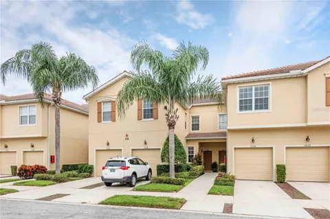 3698 PARKRIDGE CIRCLE #26-104