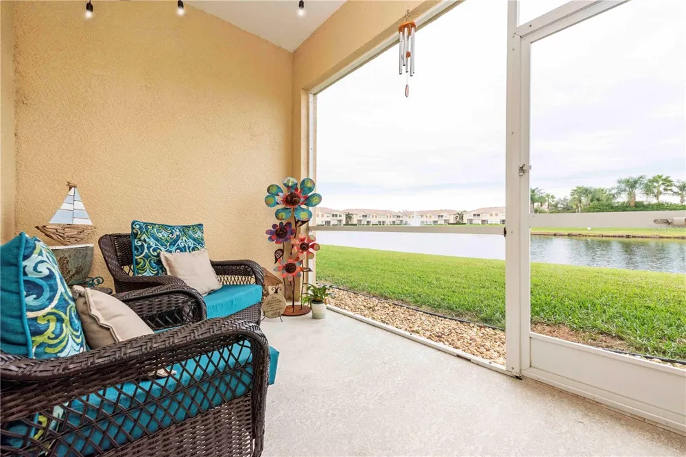 3698 PARKRIDGE CIRCLE #26-104 Sarasota, FL 34243
