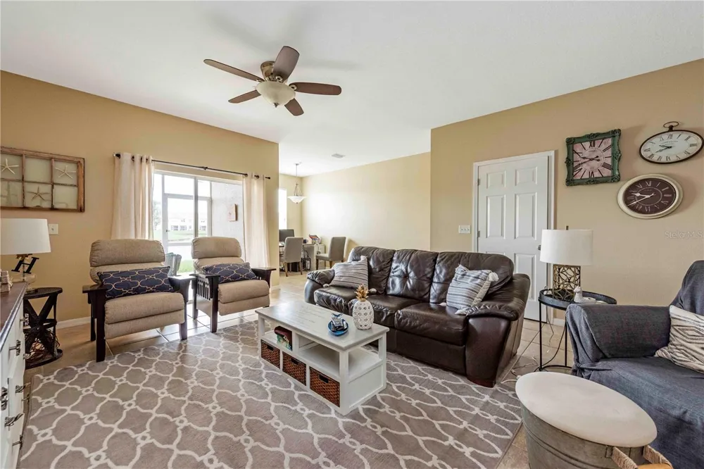 3698 PARKRIDGE CIRCLE #26-104 Sarasota, FL 34243
