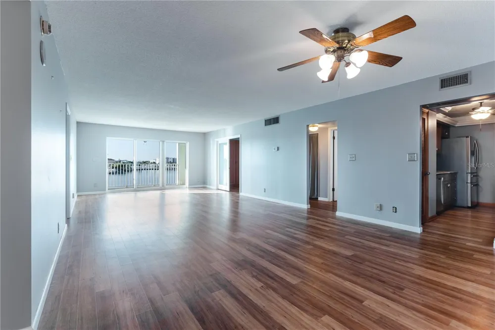 400 64TH AVENUE #305 St Pete Beach, FL 33706