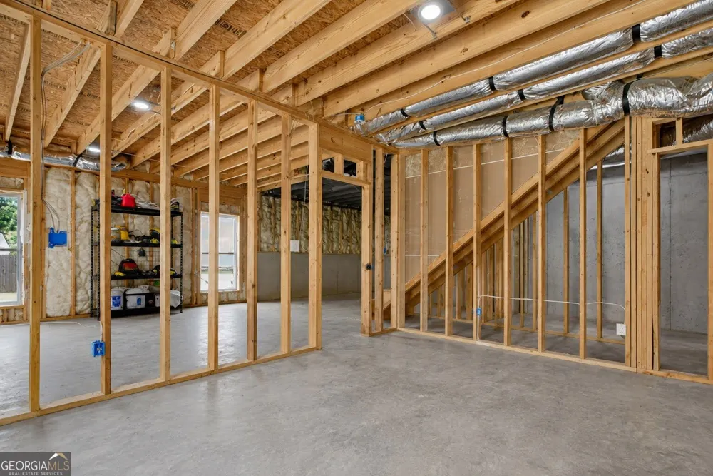 385 Surrey CT Bremen, GA 30110