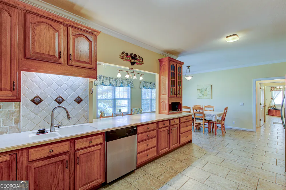 144 Bluff Circle Wedowee, AL 36278
