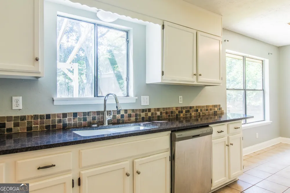 11030 Indian Village DR Johns Creek, GA 30022