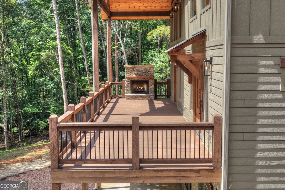 200 W Goldmine RD Ellijay, GA 30536