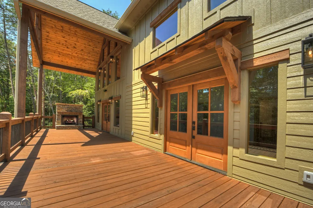 200 W Goldmine RD Ellijay, GA 30536