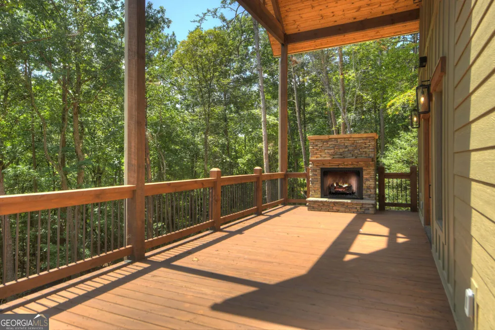 200 W Goldmine RD Ellijay, GA 30536