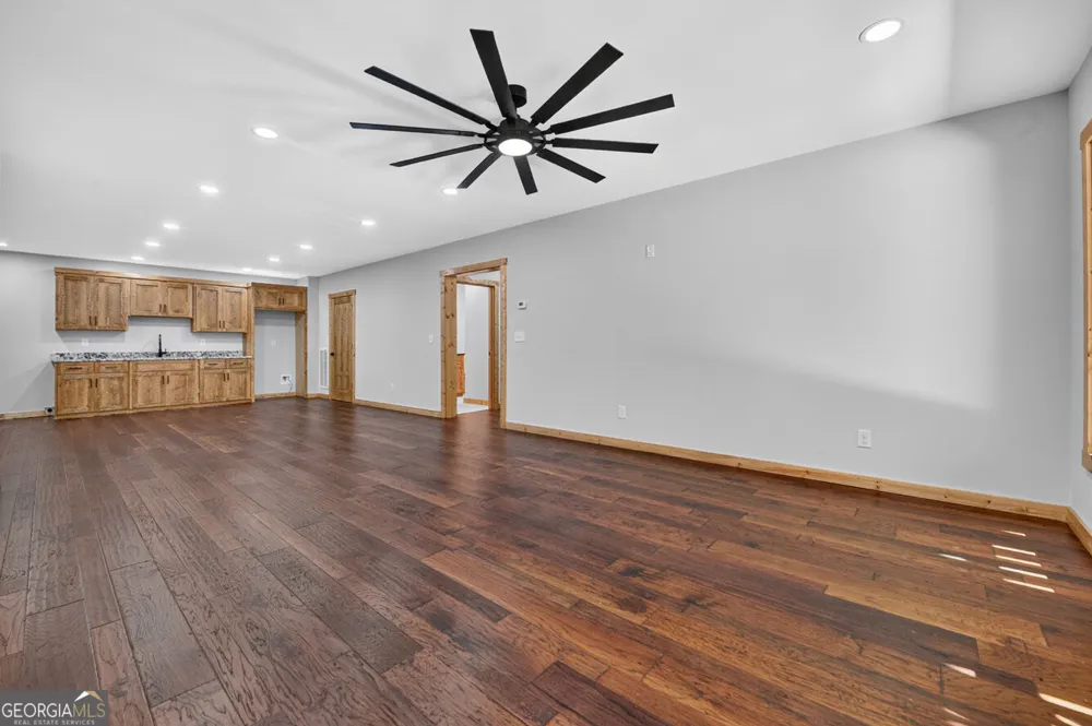 200 W Goldmine RD Ellijay, GA 30536