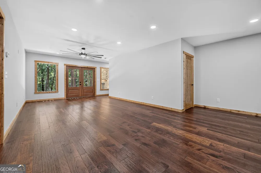 200 W Goldmine RD Ellijay, GA 30536
