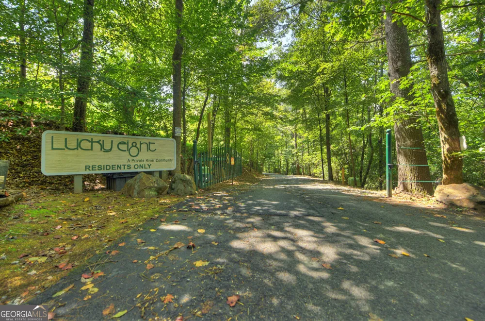 200 W Goldmine RD Ellijay, GA 30536
