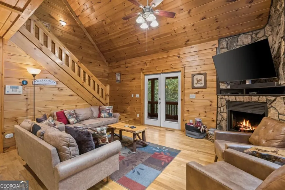 123 Lone Oak DR Blue Ridge, GA 30513