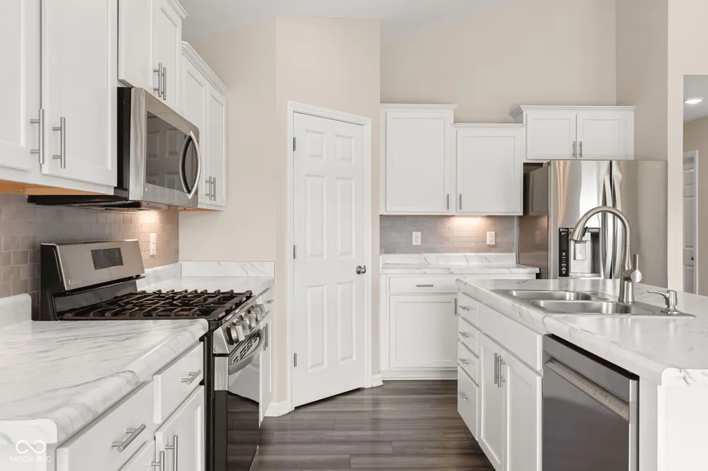 5854 Cherrywood Lane McCordsville, IN 46055