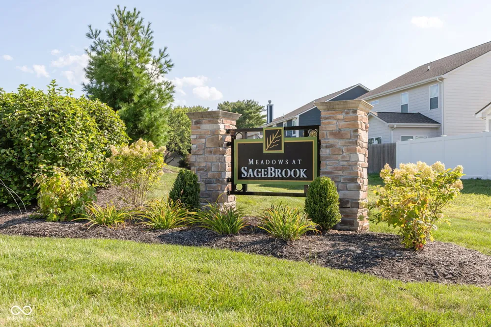 5854 Cherrywood Lane McCordsville, IN 46055