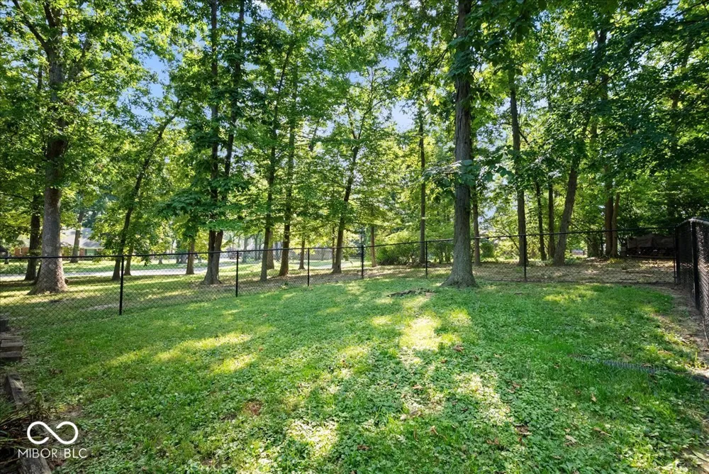 3941 Meridee Drive Indianapolis, IN 46237