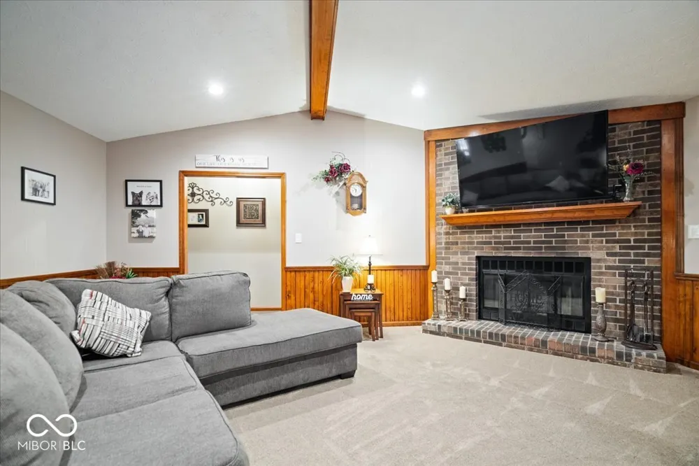 3941 Meridee Drive Indianapolis, IN 46237