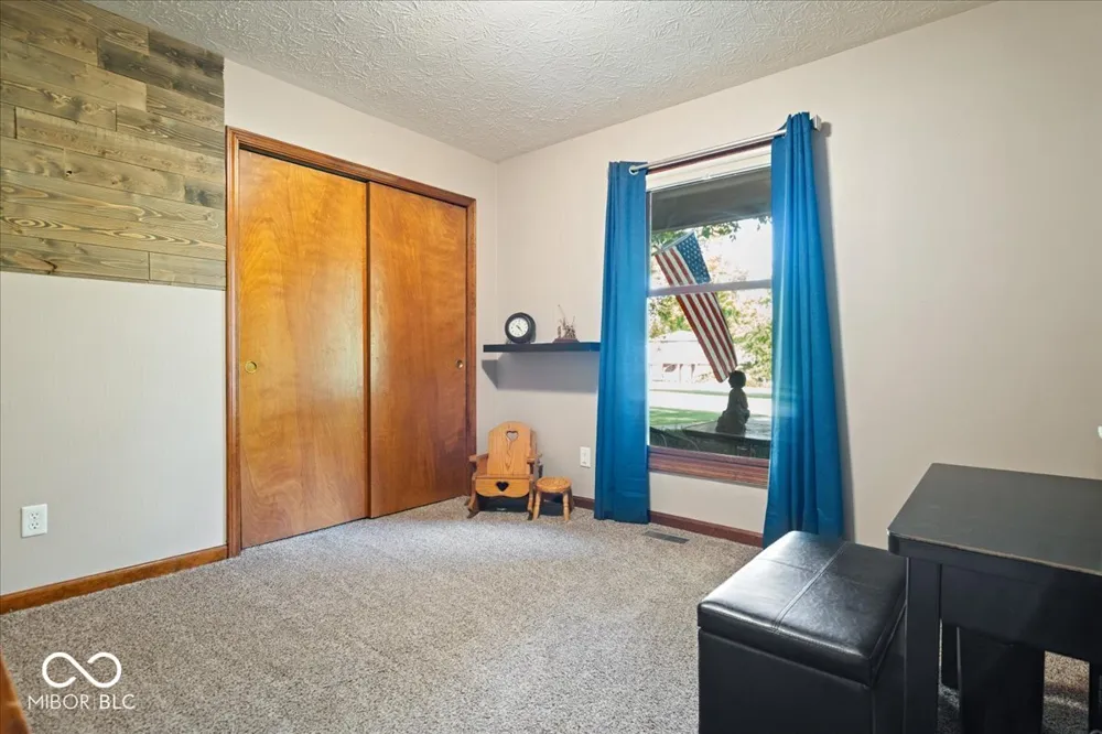 3941 Meridee Drive Indianapolis, IN 46237