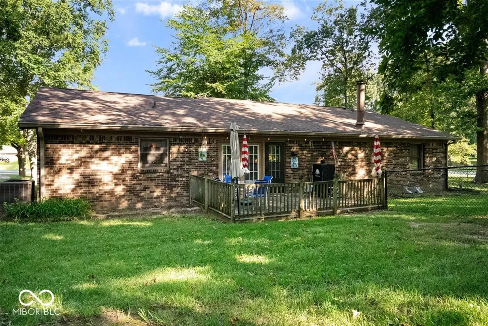 3941 Meridee Drive Indianapolis, IN 46237