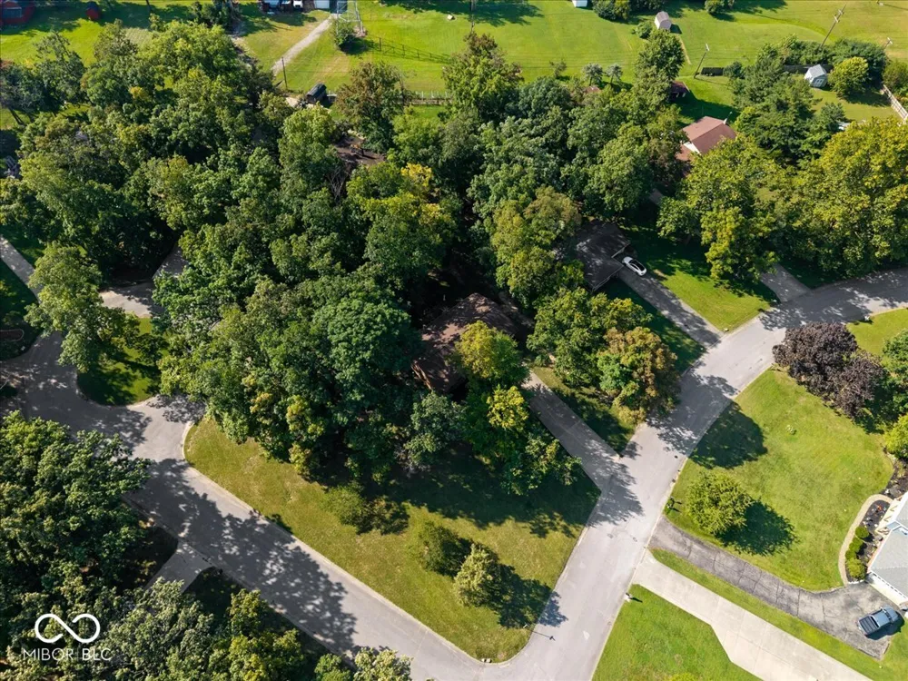 3941 Meridee Drive Indianapolis, IN 46237