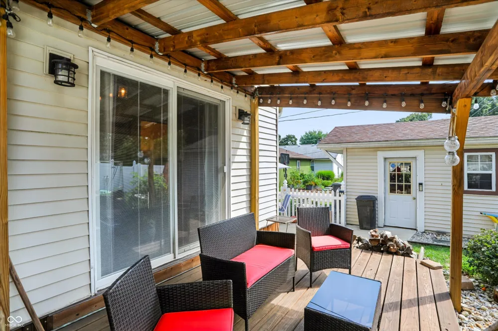827 E Mills Avenue Indianapolis, IN 46227