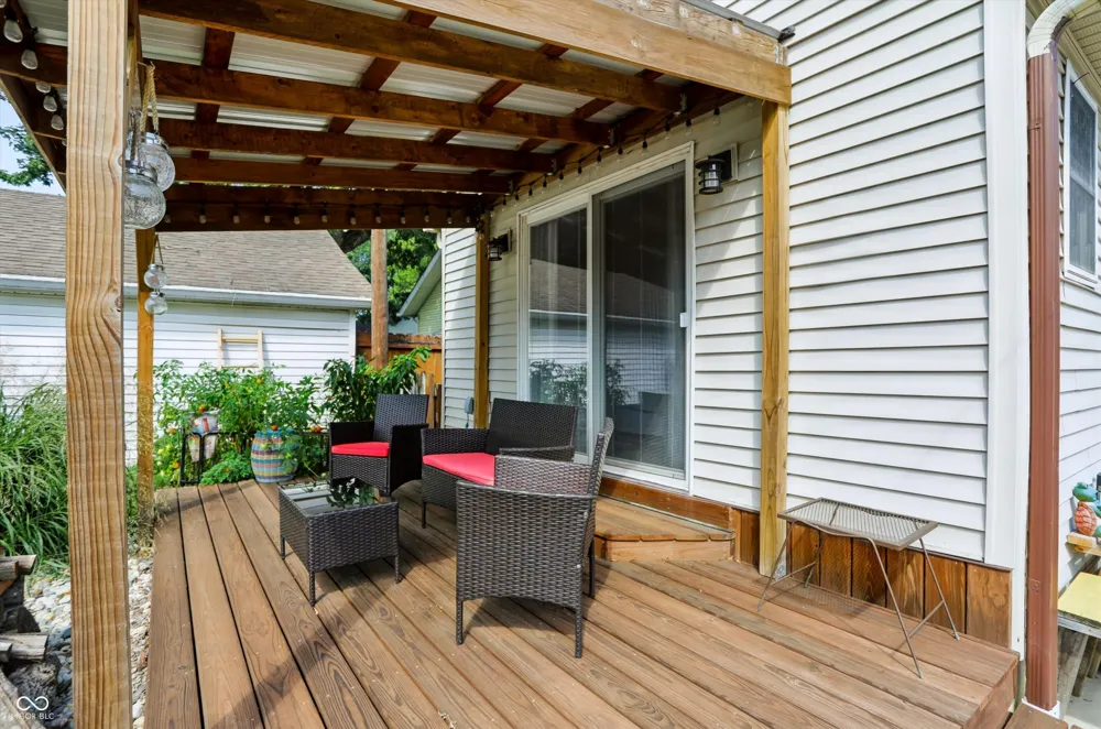 827 E Mills Avenue Indianapolis, IN 46227