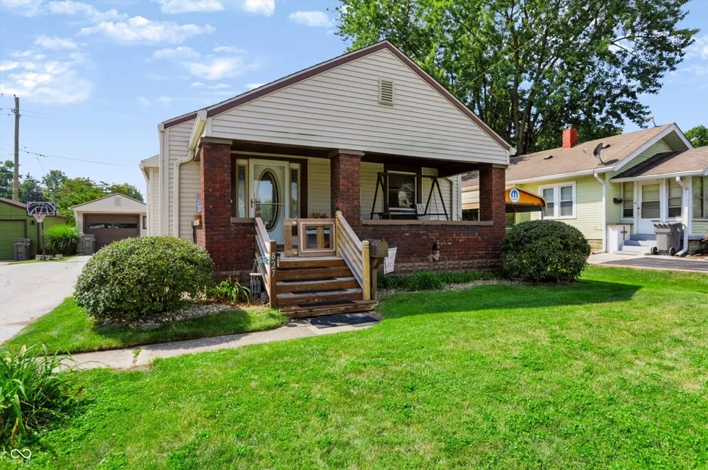 827 E Mills Avenue Indianapolis, IN 46227