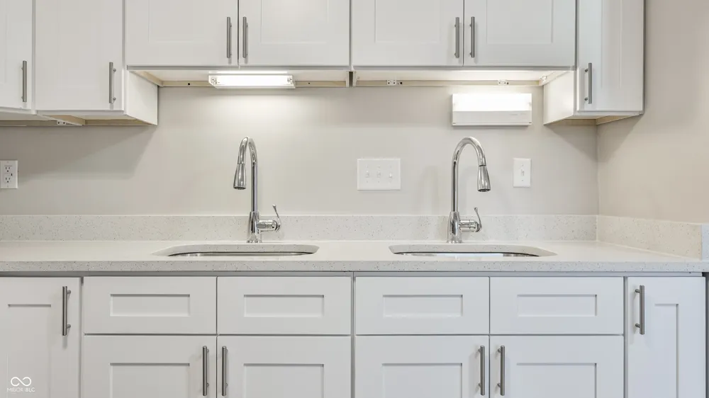 851 Indigo Way #A Indianapolis, IN 46260