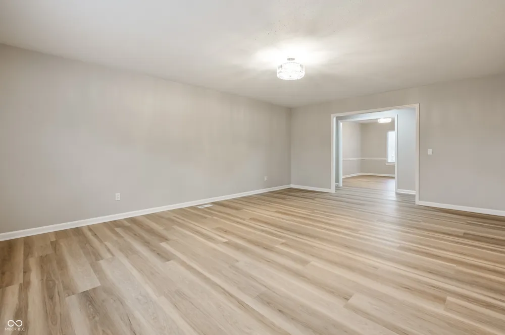 851 Indigo Way #A Indianapolis, IN 46260