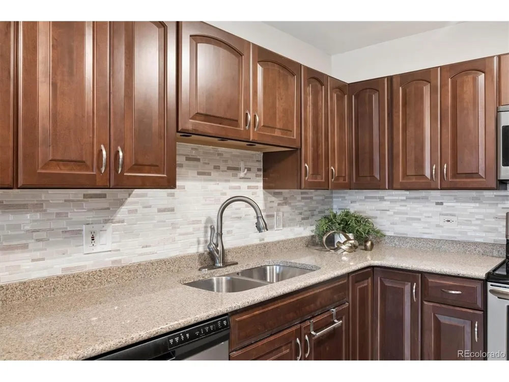 690 S Alton Way #6C Denver, CO 80247