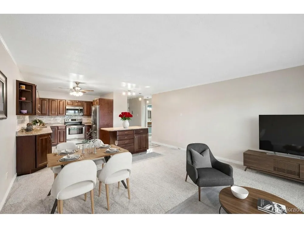 690 S Alton Way #6C Denver, CO 80247