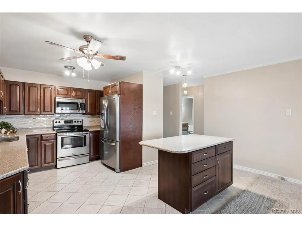 690 S Alton Way #6C Denver, CO 80247