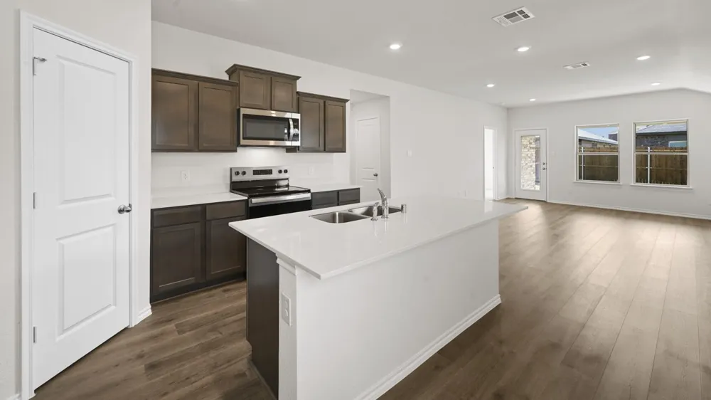 6122 Warm Rays Drive Crandall, TX 75114