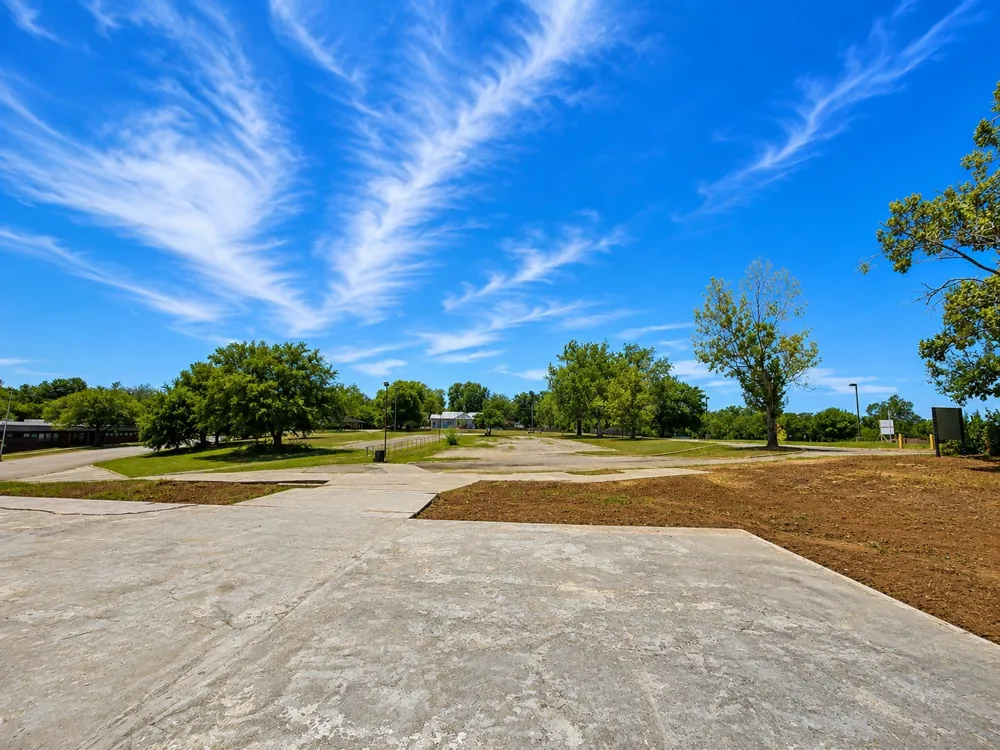 105 Memorial Drive Denison, TX 75020