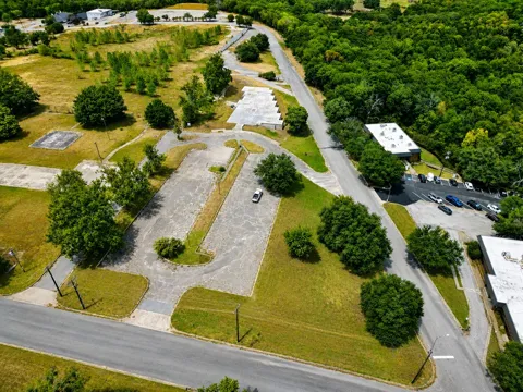 105 Memorial Drive