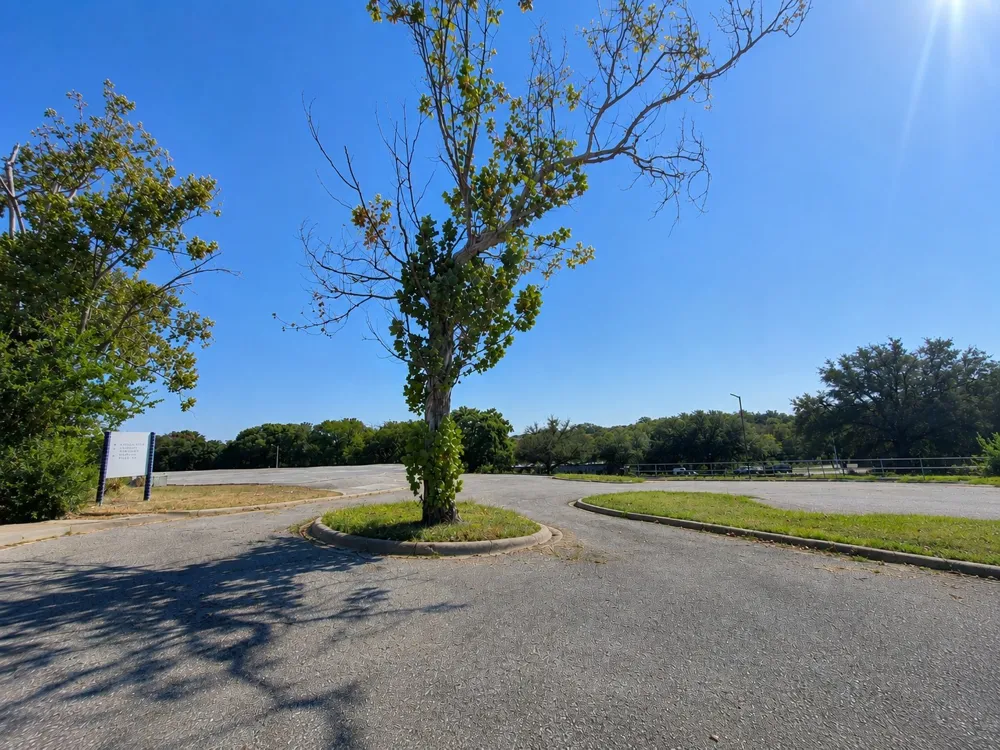 105 Memorial Drive Denison, TX 75020