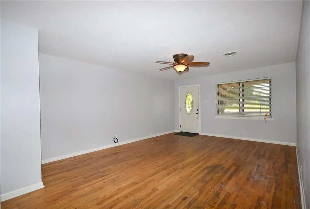 2515 Shannon Street Sherman, TX 75092