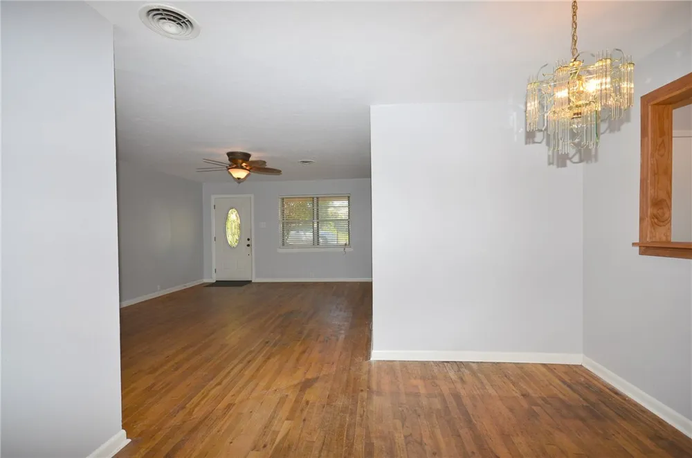 2515 Shannon Street Sherman, TX 75092