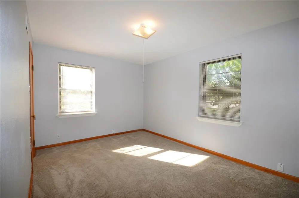 2515 Shannon Street Sherman, TX 75092