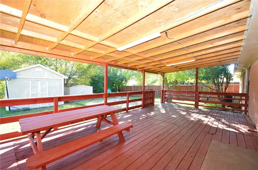 2515 Shannon Street Sherman, TX 75092