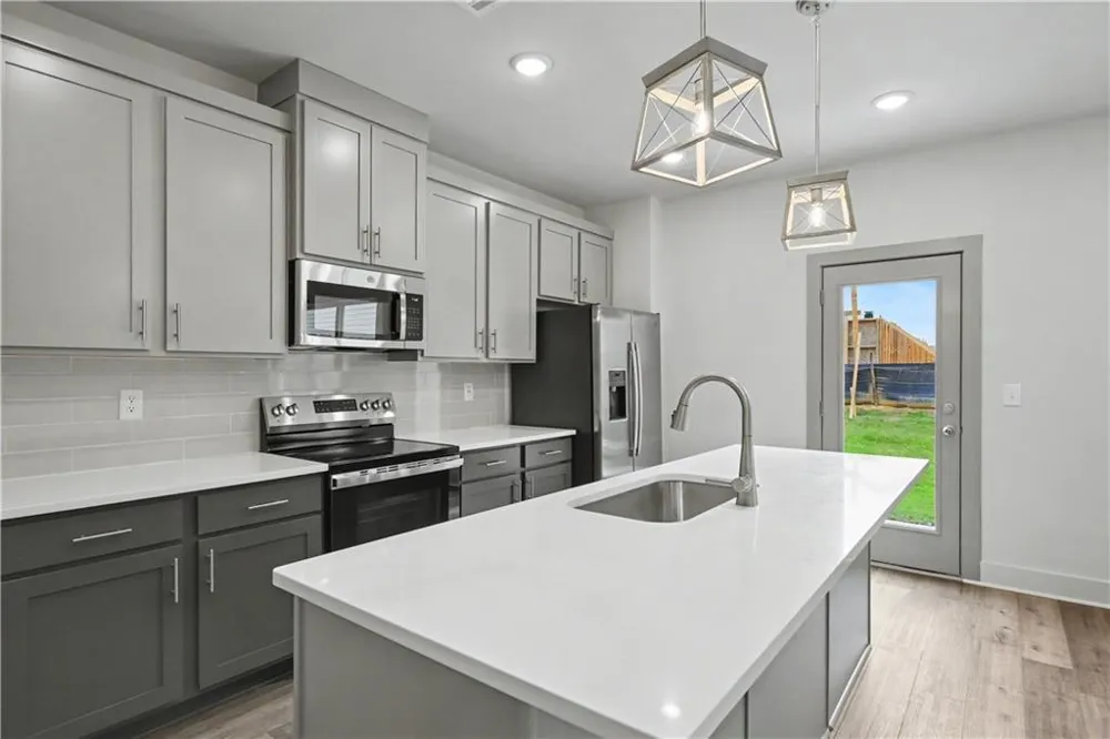 4305 Fern River Bend #22 Norcross, GA 30093
